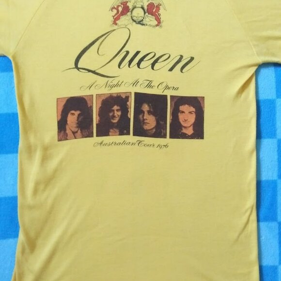 Vintage Rare Queen Band A Night At The Opera Australian Tour 1976 OS T-shirt - Picture 2 of 13